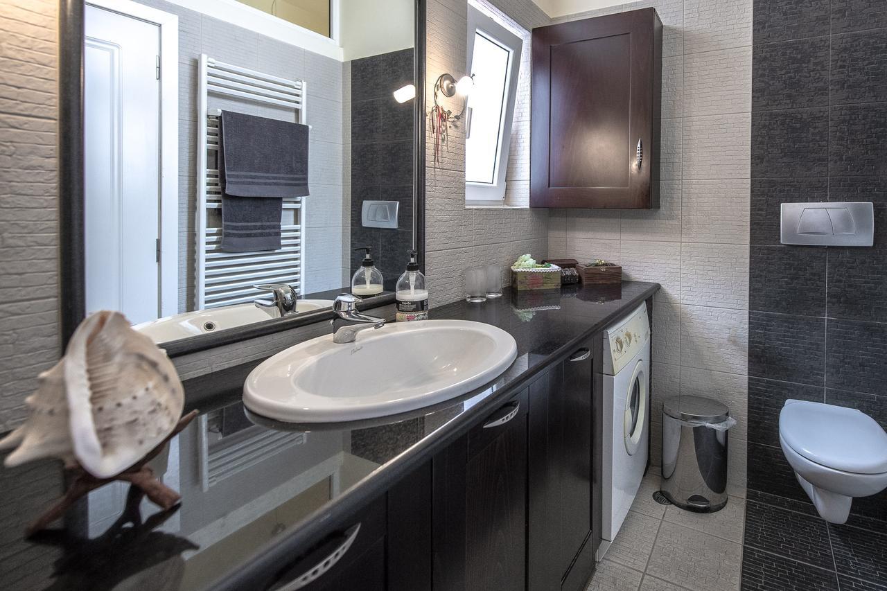 Artemis Majestic Apartment Ngoại thất bức ảnh